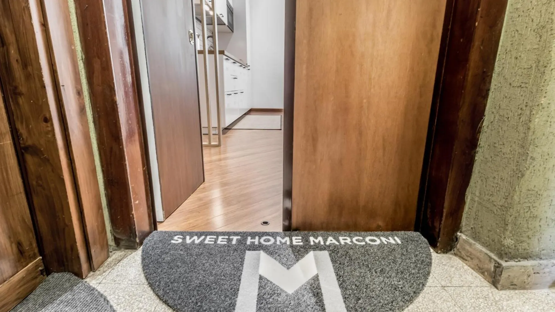 Sweethome Marconi Rome 0*,